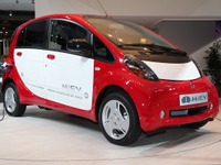 三菱 i-MiEV、米国仕様はワイドボディか 画像