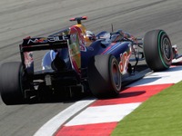 ロータスがレッドブルのギヤボックスを複数年使用 画像