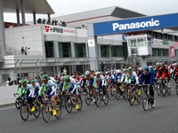 本格的自転車レース、富士チャレンジ200　10月9日 画像