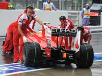 【F1日本GP】予選は大雨のため順延 画像