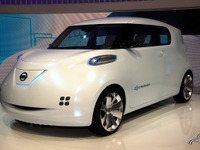 【パリモーターショー10】日産 タウンポッド はクーペとバンの融合 画像