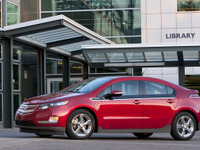 新型PHV ボルト の最終スペック公表…最大80kmモーター走行 画像