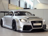 アウディ TT RS にレースバージョン 画像