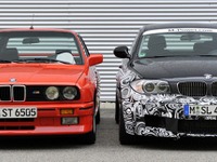 BMW 1シリーズMクーペ…直6ツインターボは340ps 画像