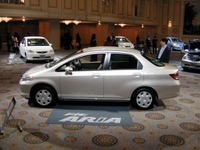 日本自動車メーカー、依然として海外頼み---第1四半期 画像