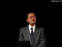 スカイプCEO「無料と書いていただいて結構」…Skype au 画像