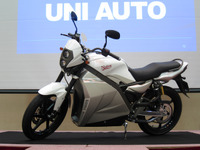 マン島TTレース優勝の米国製電動バイクを発売 画像