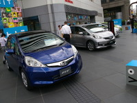 【株価】新車販売減で補助金影響への懸念高まる 画像