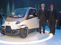 【ミラノモーターサイクルショー】ピアジオから超低価格車…ナノのライバル 画像