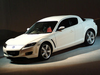 【株価】平均1万円台回復---『RX-8』効果でマツダに評価 画像
