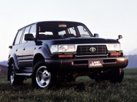 【実燃費ランキング】燃費が悪いクルマは大排気量？　SUV？　あとは…？ 画像
