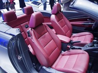 【ロサンゼルスモーターショー10】VW イオスと次期 ゴルフカブリオレ との微妙な関係 画像
