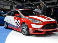 【ロサンゼルスモーターショー10】フォーカス 新型、2011年実戦デビュー 画像