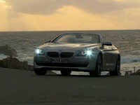 BMW 6シリーズ 新型…贅沢に風を感じる［動画］ 画像