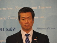 問責決議提出前、馬淵国交相ノーコメント 画像