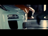 ポルシェとランボルギーニ、パリで公道バトル［動画］ 画像