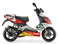 スーパースポーツスクーター？ アプリリア SBKレプリカ 画像