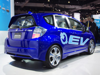 【新聞ウォッチ】“EVフィーバー”に水を差す？ ホンダ伊東社長 画像