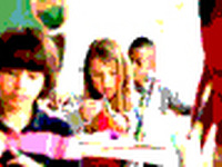 子ども手当、子供のために使わない家庭は何に使う? 画像