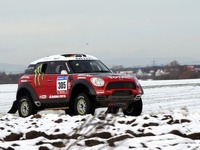 MINIクロスオーバーのダカール仕様…写真公開 画像