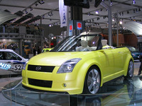【フランクフルトショー2003速報】量産化宣言!!　スズキ『コンセプトS2』 画像