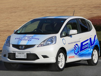 ホンダ、EVとPHVで電池メーカー使い分け 画像