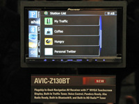 【CES 11】パイオニア、スマートフォン連携の車載サービスを積極展開 画像