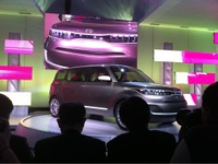 【デトロイトモーターショー11】キアのガルウィングミニバン KV7…エルグランド 対抗か 画像