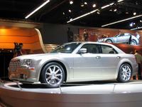 【フランクフルトショー2003速報】B-BOY御用達、クライスラー『300C』 画像