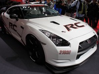 【東京オートサロン11】GT-R RC 発表…レース専用車両を発売 画像
