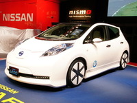【東京オートサロン11】日産 リーフエアロスタイル 詳細画像 画像