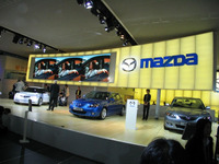 【フランクフルトショー2003ブースレポート】ドイツ人のお気に入り---マツダ 画像