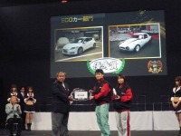 【東京オートサロン11】トヨタ東京自動車大学校、トヨタスポーツEVツインがエコカー部門で優秀賞 画像
