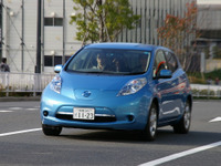 日産 リーフ、レンタカー予約開始 画像