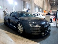 【東京オートサロン11】アウディ R8、ベースがいいから 画像