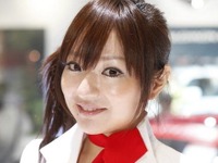【東京オートサロン11】コンパニオン写真蔵…上品です 画像