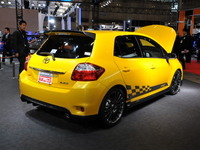 【東京オートサロン11】トヨタ オーリスGT 詳細画像…ゴルフGTI と戦える？ 画像