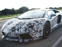 【ジュネーブモーターショー11】ランボルギーニ アベンタドール …公式スクープ!! 画像