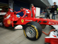 ピレリ、F1第1-4戦のタイヤをハードとソフトの2つに決定 画像