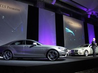 【メルセデスベンツ CLS 日本発表】燃費14.7km/リットル…エコカー減税は? 画像