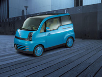 【東京ショー2003出品車】ダイハツ『ai』---軽より小さく 画像