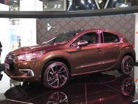 【ジュネーブモーターショー11】シトロエン DS4、市販モデルとコンセプトカーを出品 画像