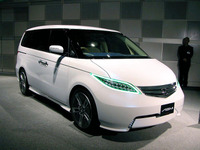 【東京ショー2003出品車】ホンダ『ASM』---アルファード、エルグランド対抗 画像