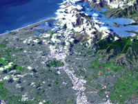 大地震のニュージーランドの衛星画像　NASA 画像