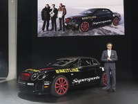 【ジュネーブモーターショー11】ベントレー、氷上世界最速記録の記念車を発表 画像