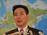 前原外相辞任 画像