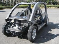 帝人、CFRPを量産車に適用---熱可塑で1分成形 画像