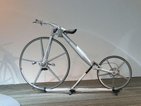 【東京ショー2003出品車】簡単には乗れないぜ……三菱の自転車 画像