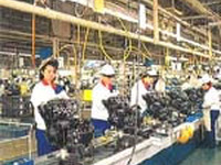 【東日本大地震】スズキ、全工場で14日の操業を停止 画像