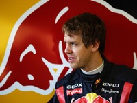 ベッテル、2014年までレッドブルに 画像